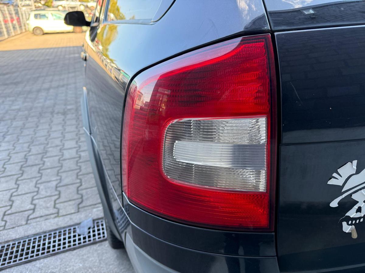 Skoda Octavia 2 1Z original Rücklicht Rückleuchte links Kombi Facelift BJ12